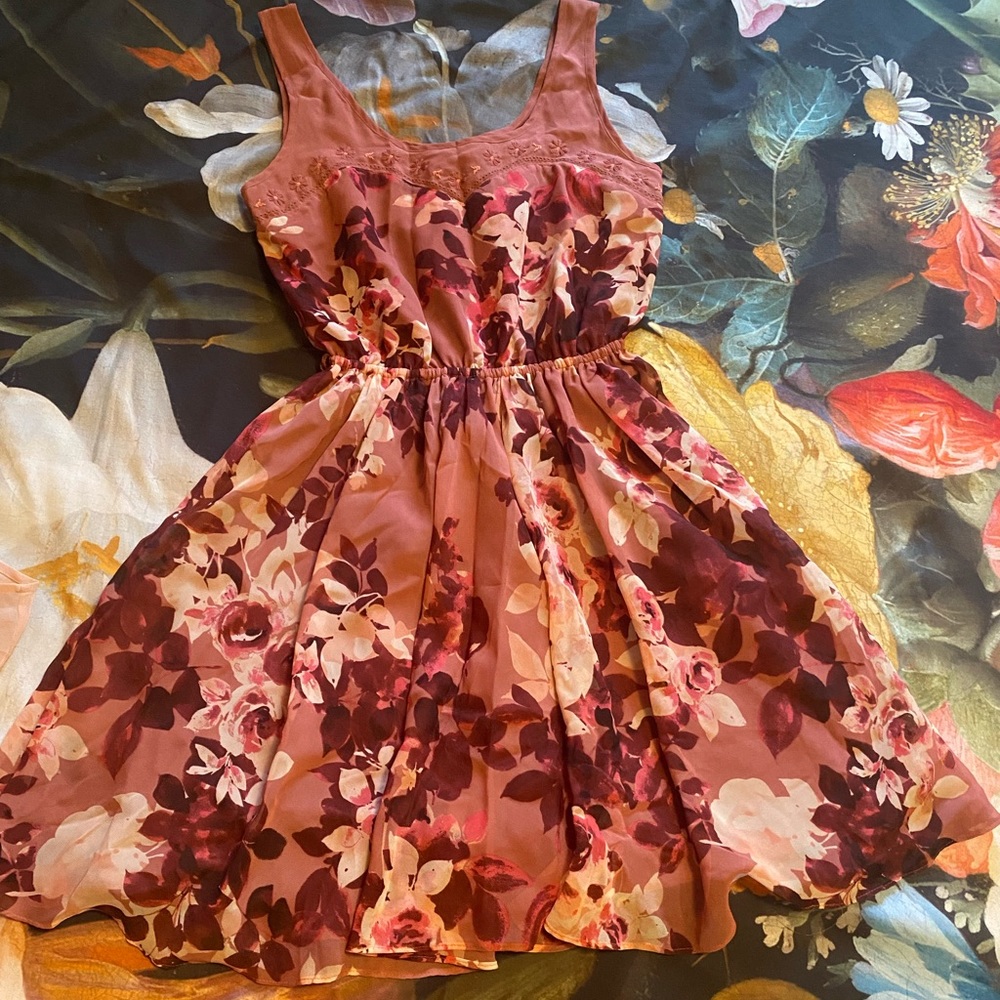 Lauren Conrad summer dress